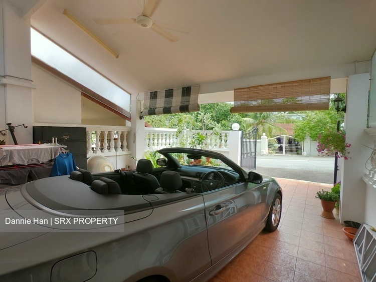 Toh Estate (D17), Terrace #205309201